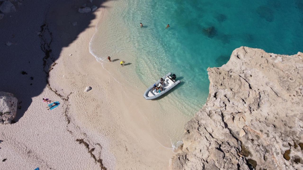 Appartamento Terrazza Vista Mare Cala Gonone Dış mekan fotoğraf